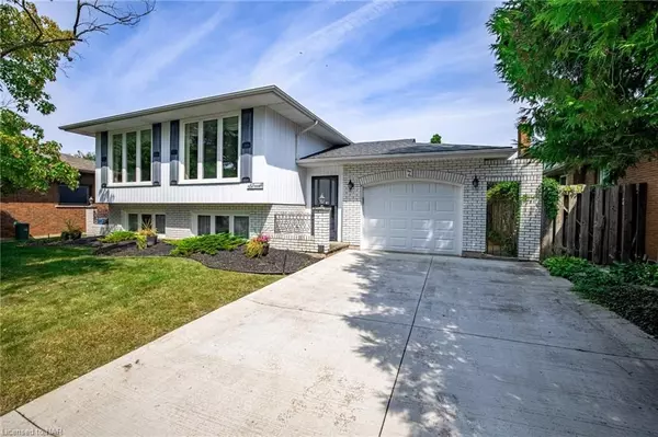 St. Catharines, ON L2N 5V1,7 CASTLEMERE CT