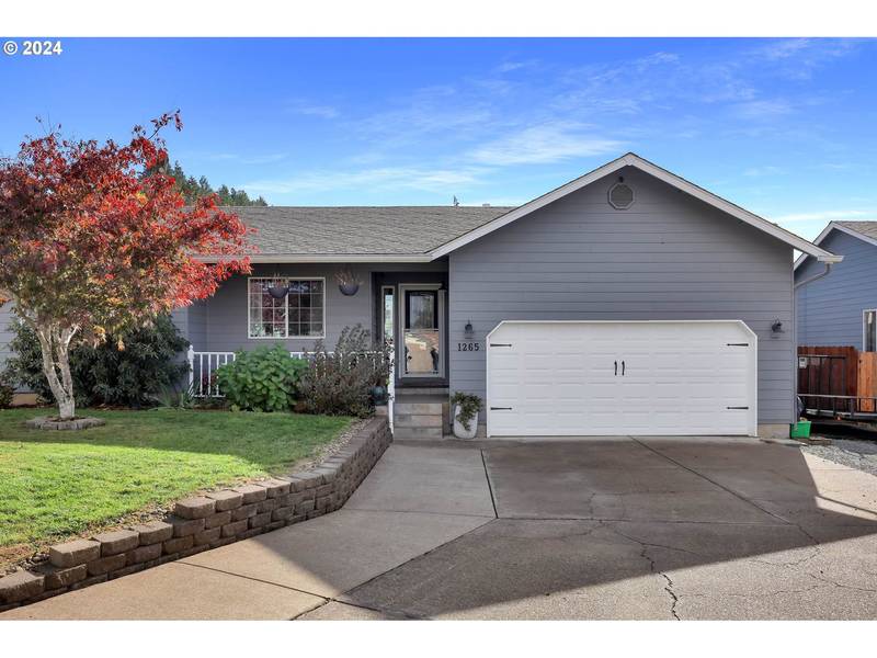 1265 S 13TH ST, Cottage Grove, OR 97424