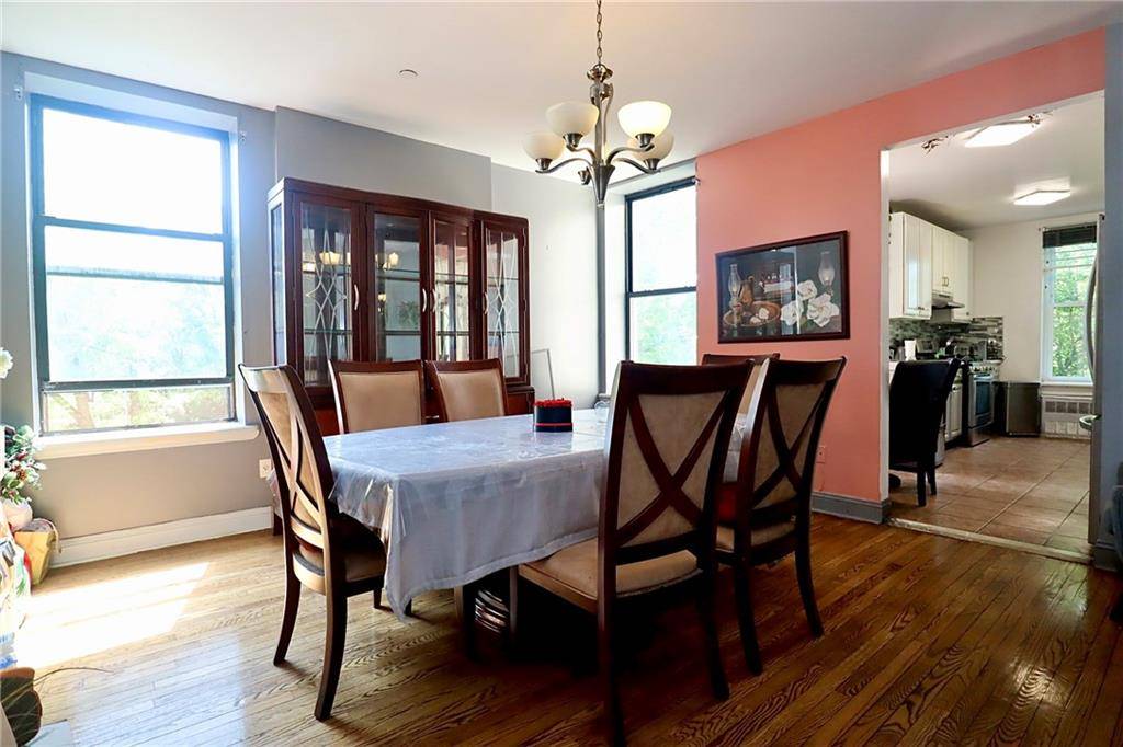 Brooklyn, NY 11216,848 Park PL #4E