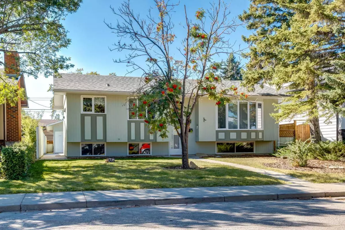 Calgary, AB T3B 1G3,4807 Montana DR NW