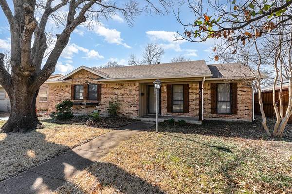 4229 Ashville Drive,  Garland,  TX 75041