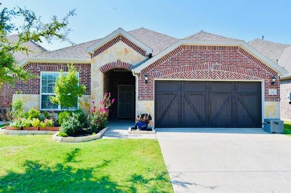 2714 Calypso Lane,  Lewisville,  TX 75067