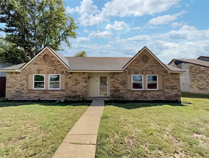 2918 Centennial Drive, Garland, TX 75042