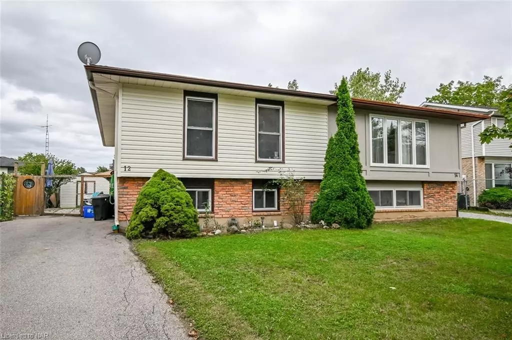 Thorold, ON L2V 4M1,12 TARA CRES