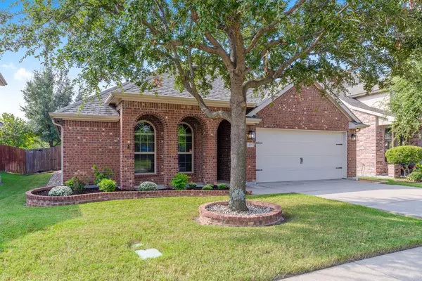 Wylie, TX 75098,415 Highland Fairway Lane