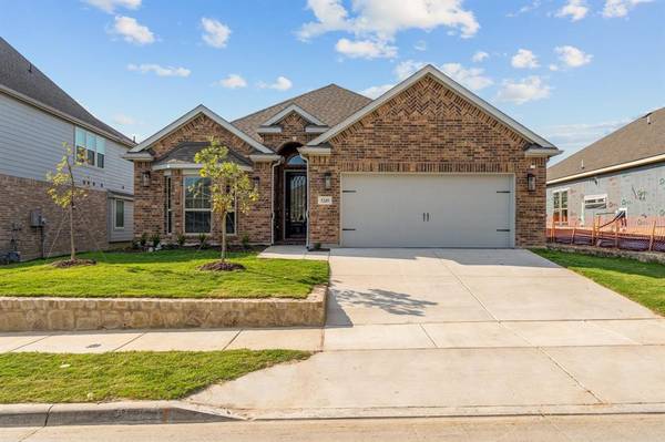 5249 GREAT HOLLOW Trail, Fort Worth, TX 76179