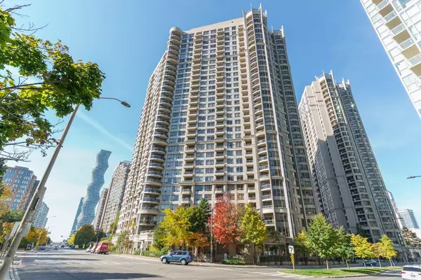 3880 Duke of York BLVD #208, Mississauga, ON L5B 4M7