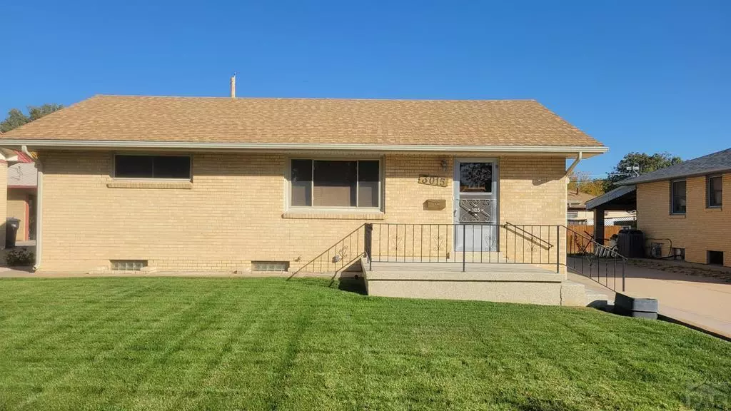 3015 Royal Ave, Pueblo, CO 81005