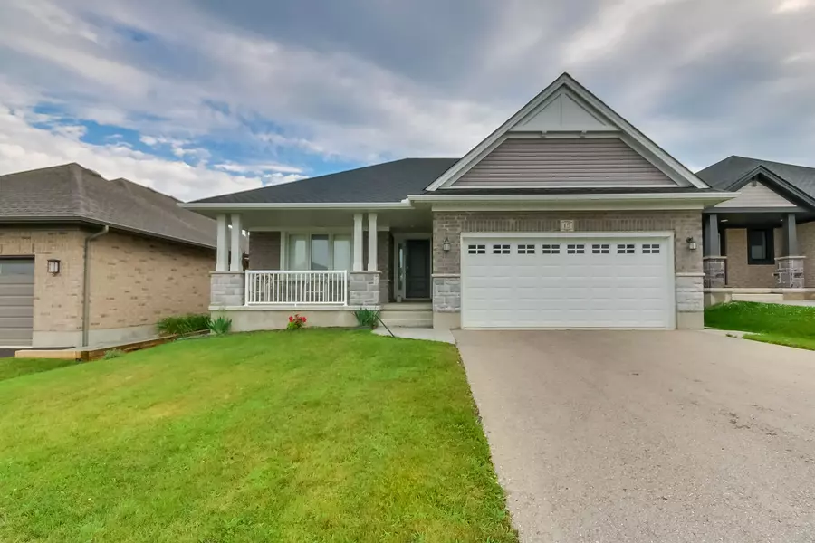 15 Fox Hollow CT, St. Thomas, ON N5R 0J6