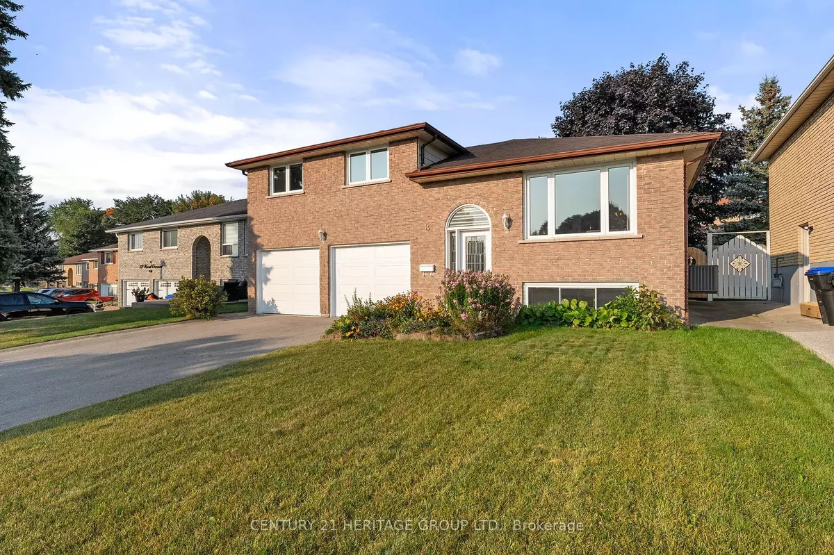 Bradford West Gwillimbury, ON L3Z 2G2,8 Wood CRES