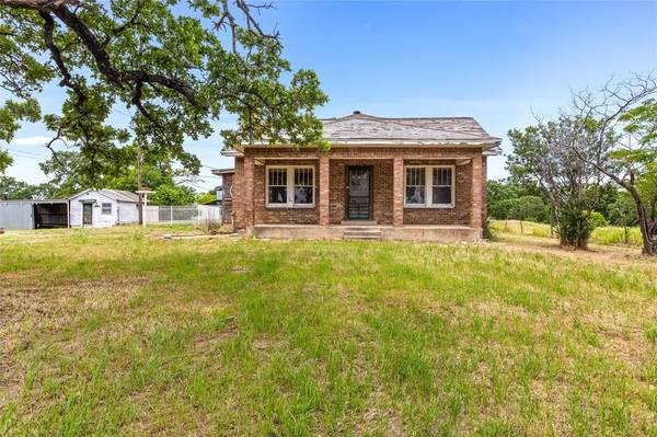 Springtown, TX 76082,7911 N Fm Road 51