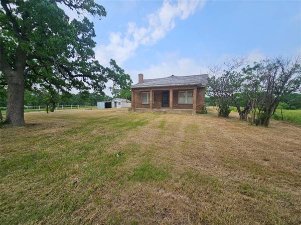 Springtown, TX 76082,7911 N Fm Road 51