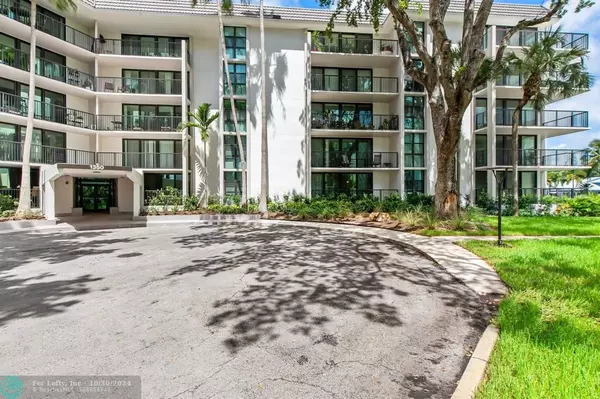 Fort Lauderdale, FL 33315,1350 River Reach Dr  #111