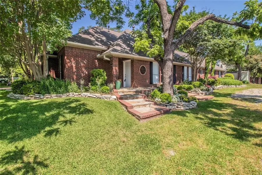 7902 Nimrod Trail, Dallas, TX 75238