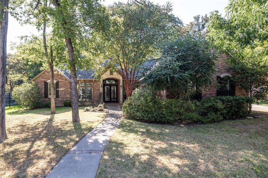 6048 Forest Lane, Fort Worth, TX 76112