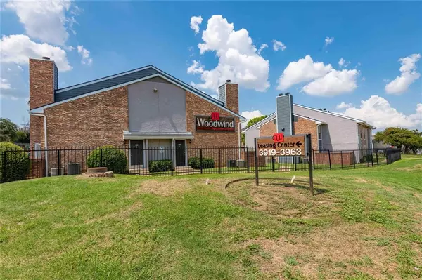 3947 Pleasant Run Road #704, Irving, TX 75038