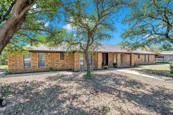 709 Avondale, Big Spring, TX 79720