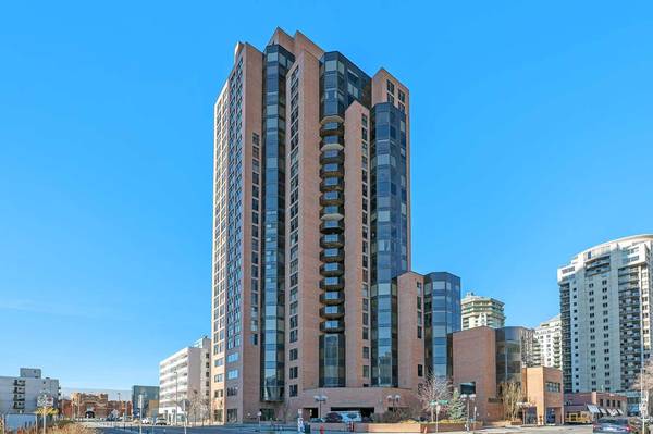 1100 8 AVE Southwest #905, Calgary, AB T2P 3T9