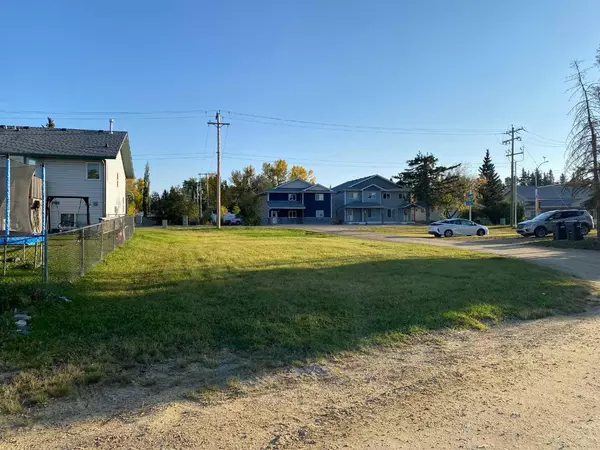 Sylvan Lake, AB T4S 1N9,4516 47 AVE