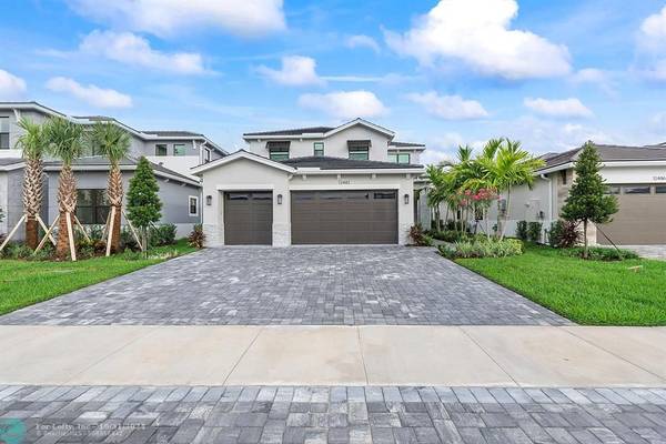 Palm Beach Gardens, FL 33412,12482 Solana Bay Circle