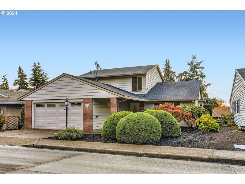 10250 SW HIGHLAND DR, Portland, OR 97224