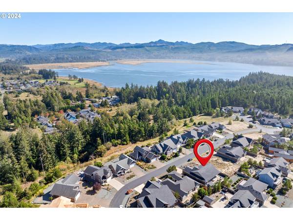 Manzanita, OR 97130,34720 Lodgepole DR