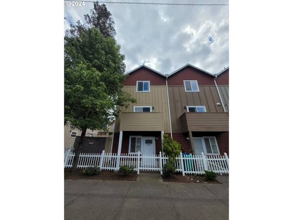 8746 SE DIVISION ST, Portland, OR 97266