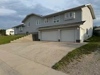 Hinton, AB T7V 1Z5,537 Boutin AVE