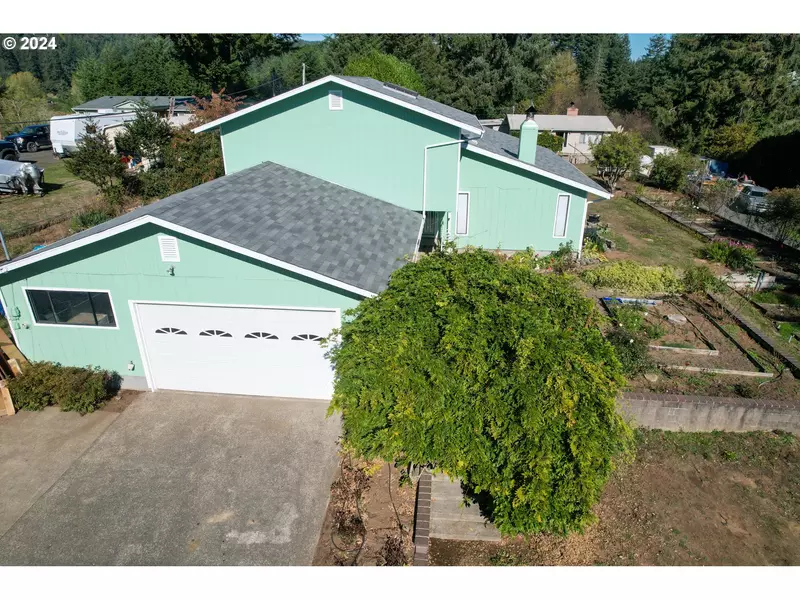 62828 POPPY RD, Coos Bay, OR 97420