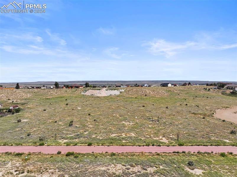 1126 N Red Granite LN, Pueblo West, CO 81007