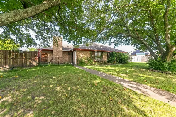 Bonham, TX 75418,6 Broadmoor Court