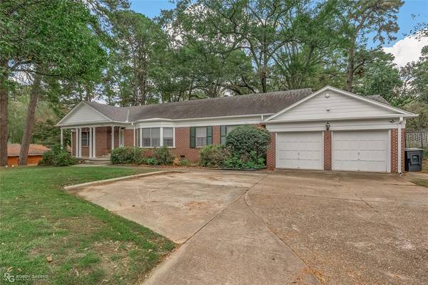 1044 E 70th Street, Shreveport, LA 71106