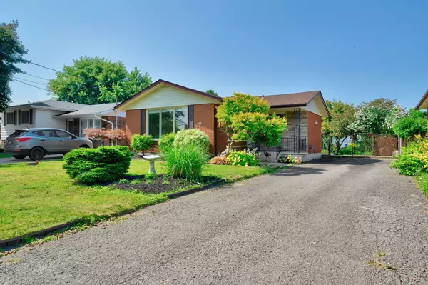 St. Catharines, ON L2N 5R4,17 Bendingroad CRES