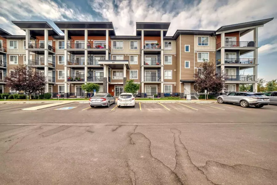 30 Walgrove WALK SE #205, Calgary, AB T2X 4M9