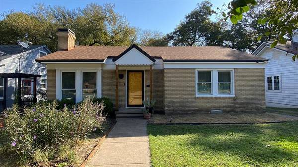 110 N Briscoe Boulevard, Dallas, TX 75211