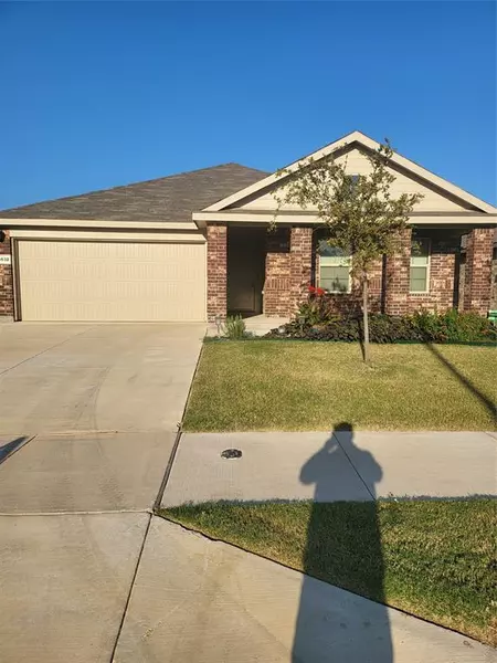 16632 White Fish Lane, Justin, TX 76247