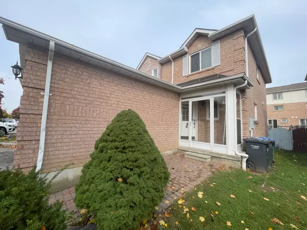 Mississauga, ON L5V 1Z2,5335 Bullrush DR