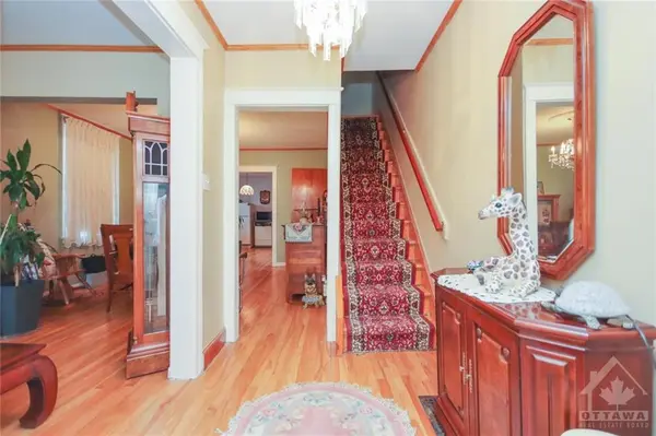 13 & 11 NELSON ST, Ottawa, ON K1N 7R1