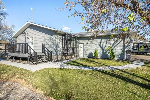 Lashburn, SK S0M 1H0,116 4 AVE