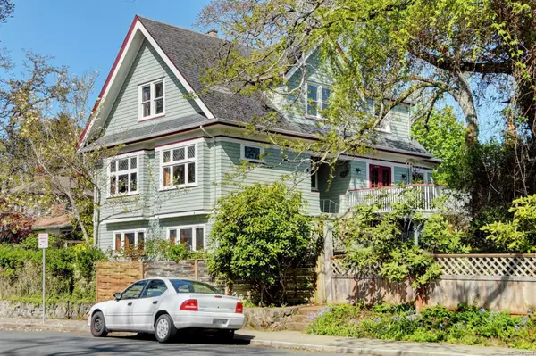 1003 Davie St, Victoria, BC V8S 4E2