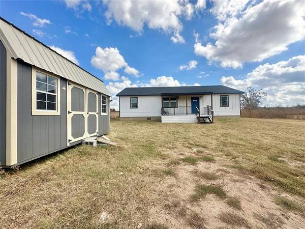 11926 NS 3610 Road, Seminole, OK 74868