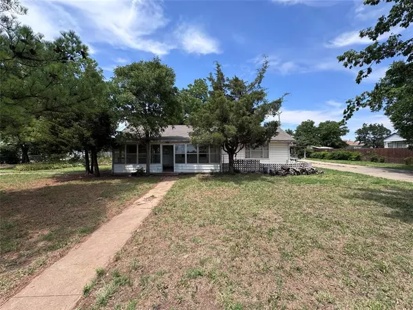 1113 NW Taft Avenue, Lawton, OK 73507