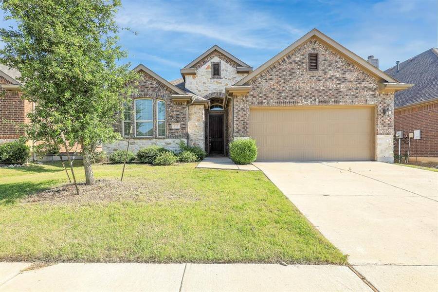 812 Lake Sierra Way, Little Elm, TX 75068