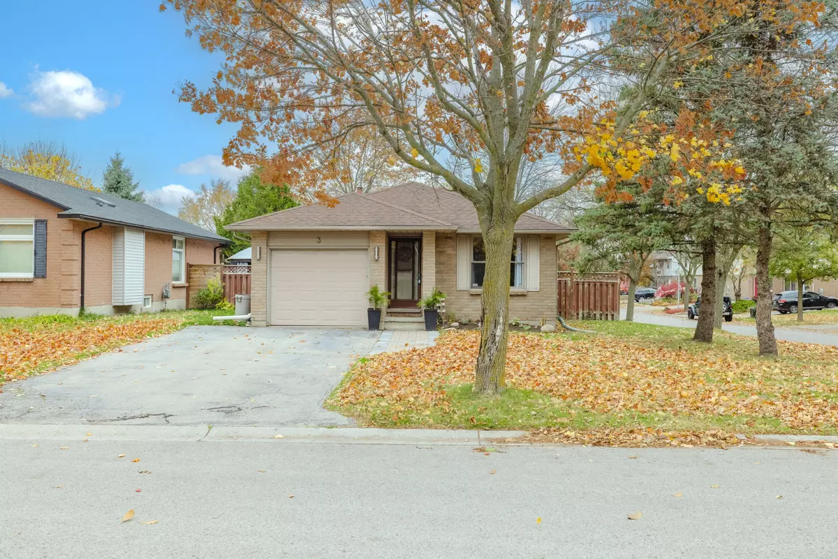 London, ON N6G 4C9,3 Blanchard CRES