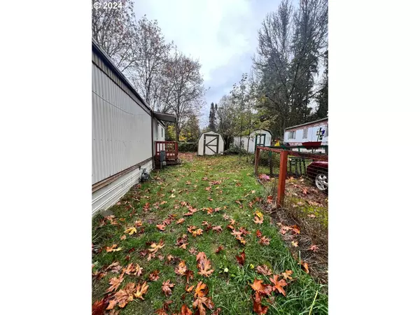 Vernonia, OR 97064,1105 Riverside DR #1