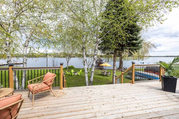 3 Hillside DR, Kawartha Lakes, ON K0M 2C0