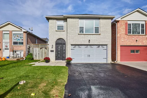 18 Herriman ST, Clarington, ON L1C 4L6