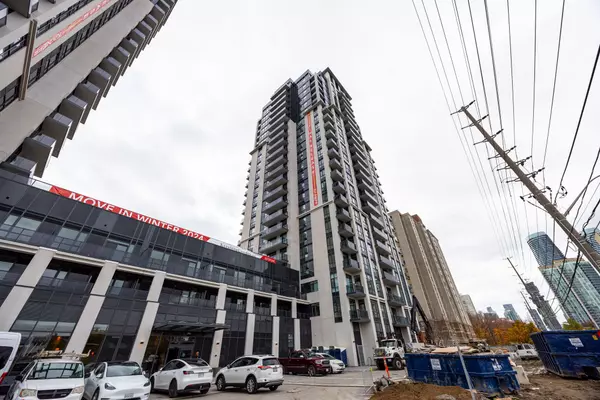 202 Burnhamthorpe RD E #1502, Mississauga, ON L5A 0B2