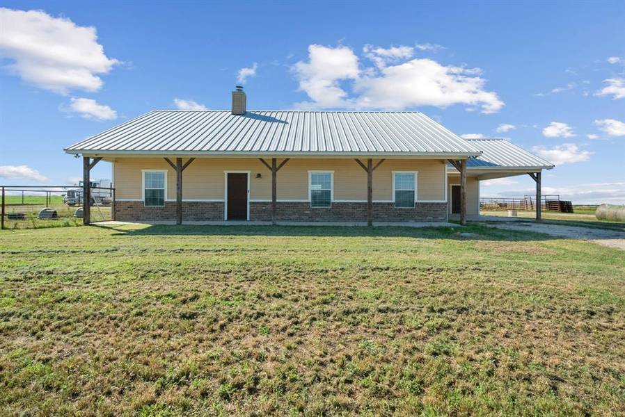 250 County Road 233 Road, Stephenville, TX 76401