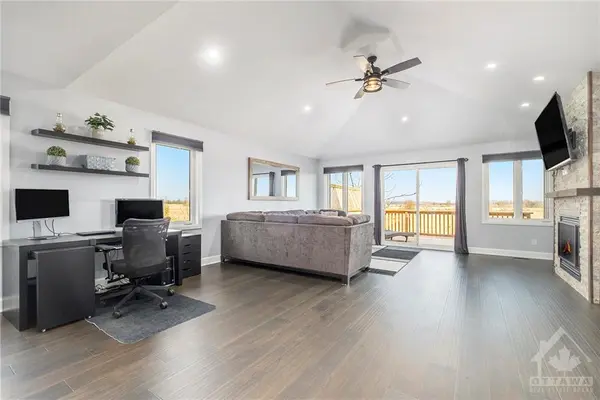 Winchester, ON K0C 2K0,109 JAMES ST